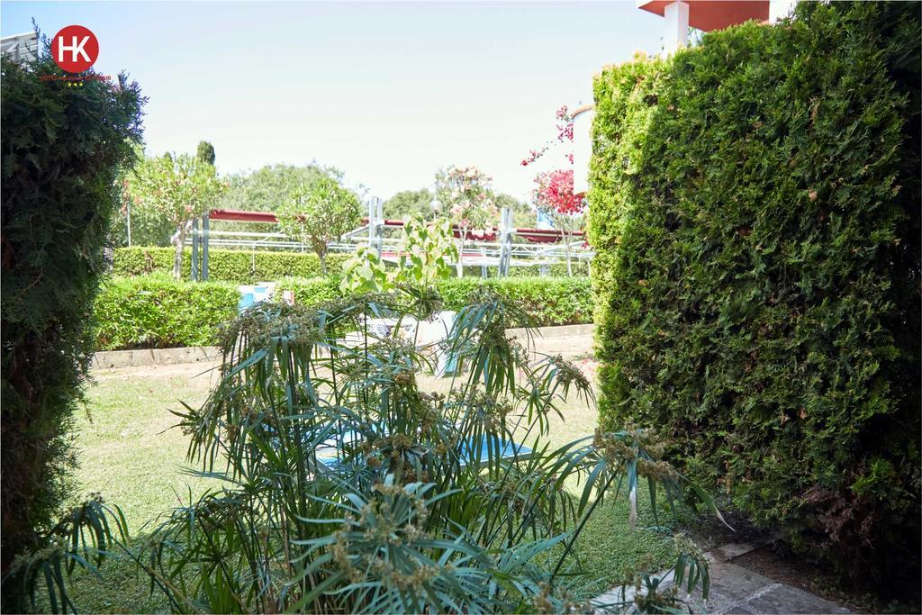 Hotel Residence Key Club モンタルト・ディ・カストロ エクステリア 写真