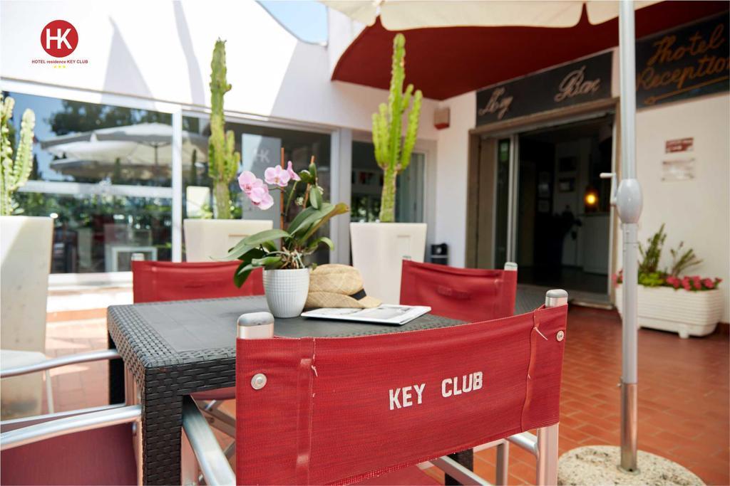 Hotel Residence Key Club モンタルト・ディ・カストロ エクステリア 写真